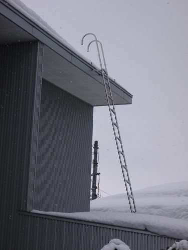 雪下ろし用屋根梯子