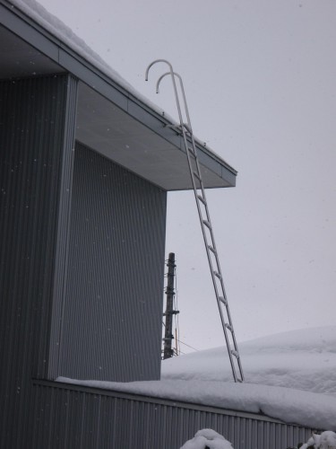 雪下ろし用屋根梯子 雪下ろし用屋根梯子